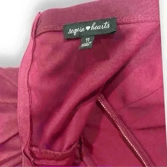 Formal Short Dress with Beaded Waist Burgundy Size 11 by Sequin Hearts - Picture 8 of 9